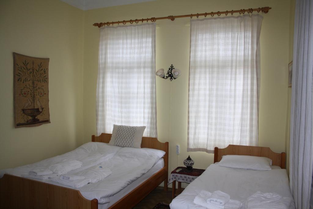 Istanbul Pension Ayvalı Zimmer foto