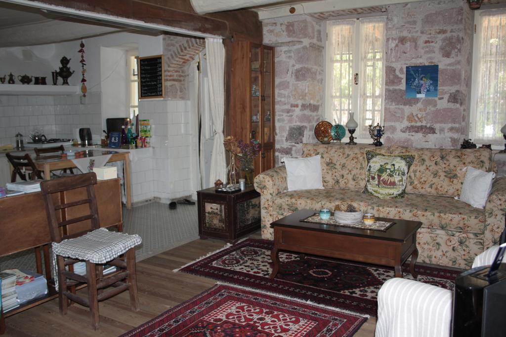 Istanbul Pension Ayvalı Exterior foto
