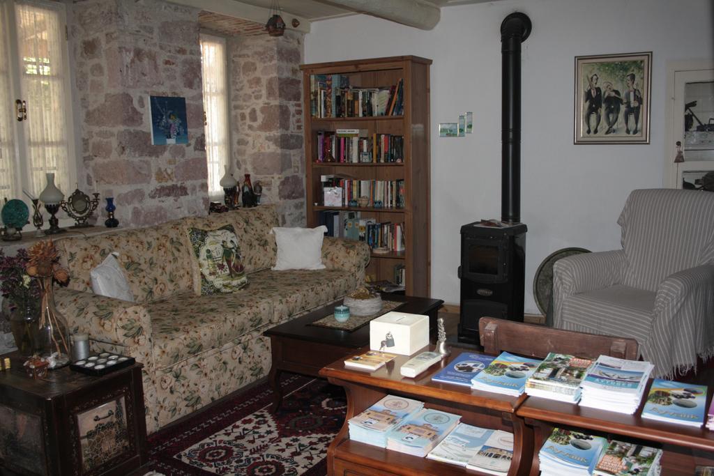 Istanbul Pension Ayvalı Exterior foto